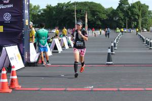 BIB: 0345
                            <button type="button" onclick="openModal(5247142)" class="btn btn-primary btn-sm float-right btn-popup" data-toggle="modal" data-target=".modal-high-quality">
                        <i class="fas fa-shopping-cart"></i> Add to Cart
                    </button>
                                            <button type="button" onclick="isThisMe(5247142, true)" class="btn btn-success btn-sm float-right btn-popup btn-isme hidden" data-toggle="tooltip" data-placement="bottom" title="นี่คือรูปของคุณใช่ไหม คลิกที่นี่เพื่อเอาเข้าอัลบั้ม">
                        <i class="fas fa-plus"></i> Add to album
                    </button>
                    <button type="button" onclick="isThisMe(5247142, false)" class="btn btn-warning btn-sm float-right btn-popup btn-isnotme hidden">
                        <i class="fas fa-ban"></i> Remove from album
                    </button>